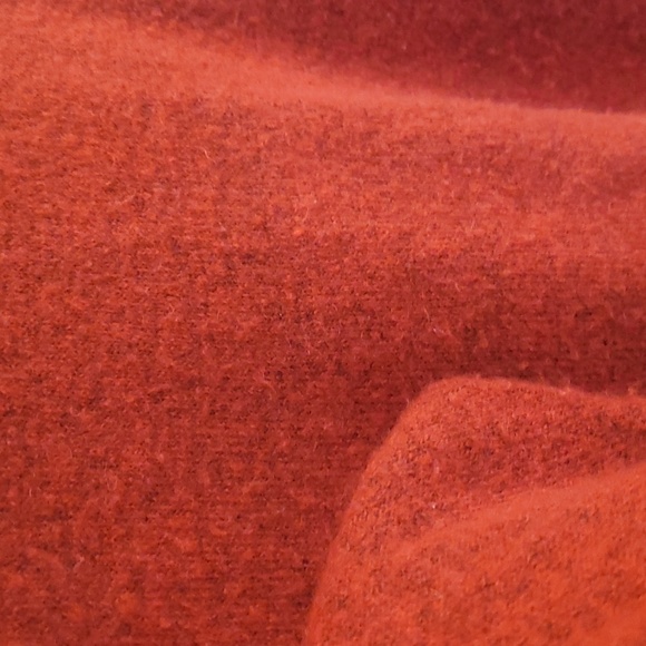 Express sweater - Picture 3 of 3